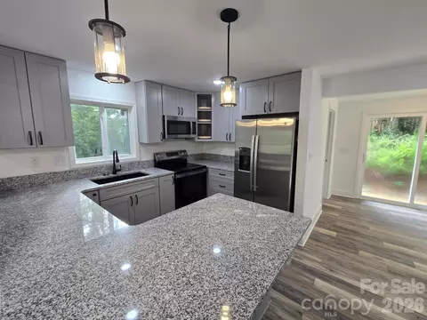 Kitchen - 61 Wright Ln, Brevard, NC 28712 photo 1 of 5