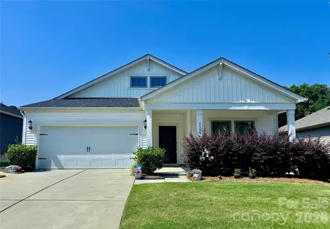 9330 Festival Way, Charlotte, NC 28215
