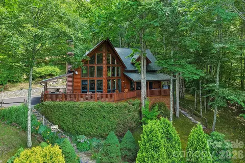 157 Kanusati Trl, Maggie Valley, NC 28751
