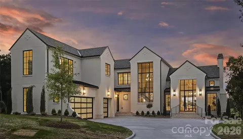 4816 Kelly Woods Ln, Charlotte, NC 28277