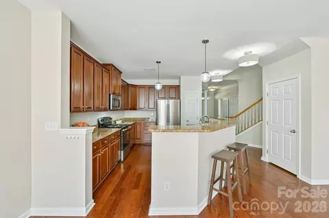 Kitchen - 20524 Harbor View Dr, Cornelius, NC 28031 photo 2 of 2