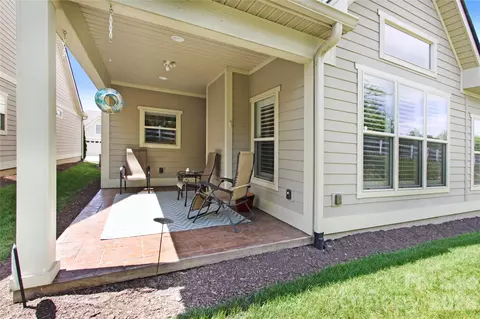Exterior - 362 Windstone Dr, Fletcher, NC 28732 photo 6 of 10