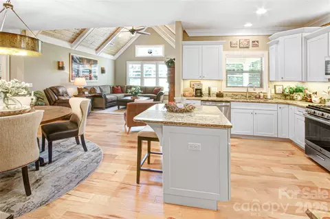 Kitchen - 362 Windstone Dr, Fletcher, NC 28732 photo 4 of 4