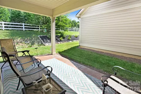 Exterior - 362 Windstone Dr, Fletcher, NC 28732 photo 4 of 10