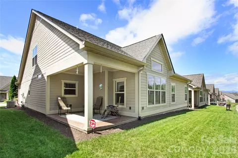 Exterior - 362 Windstone Dr, Fletcher, NC 28732 photo 5 of 10