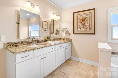 Bath - 362 Windstone Dr, Fletcher, NC 28732 photo 1 of 3