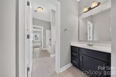 Entry Way - 366 Hampton Trail Dr, Fort Mill, SC 29708 photo 8 of 8