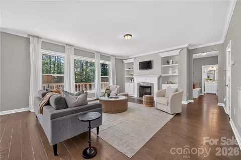 Living - 366 Hampton Trail Dr, Fort Mill, SC 29708 photo 1 of 2