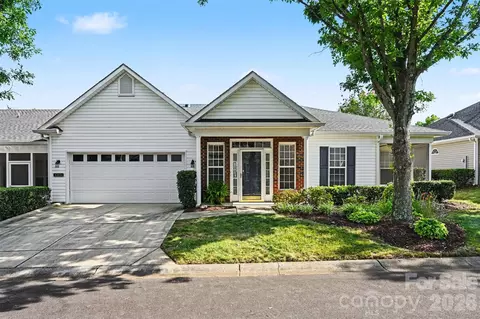 12114 Groth Ct, Charlotte, NC 28277