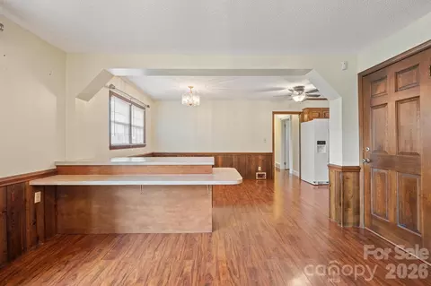 Living - 2053 Boiling Springs Rd, Purlear, NC 28665 photo 5 of 12