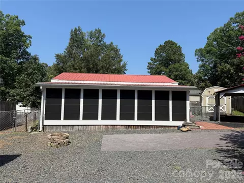 106 Anchor H93 Ct #H93, Mount Gilead, NC 27306