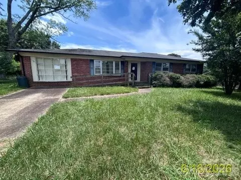 3196 Westview St, Valdese, NC 28690