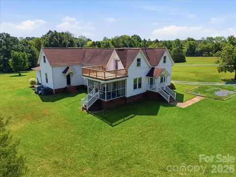 Exterior - 1506 E Sandy Ridge Rd, Monroe, NC 28112 photo 5 of 5
