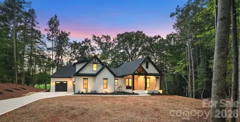 295 Tradition Dr, Mount Gilead, NC 27306