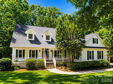 2059 Malvern Rd, Rock Hill, SC 29732