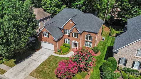 10110 Paradise Ridge Rd, Charlotte, NC 28277