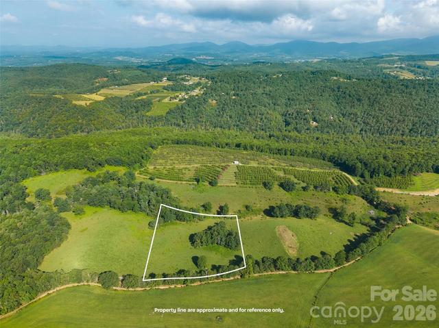0 Summer 4 Rd #4, Hendersonville, NC 28792