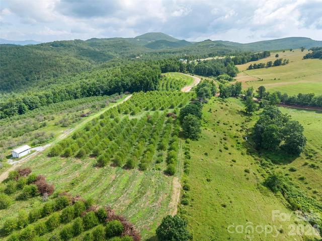 0 Summer 2 Rd #2, Hendersonville, NC 28792