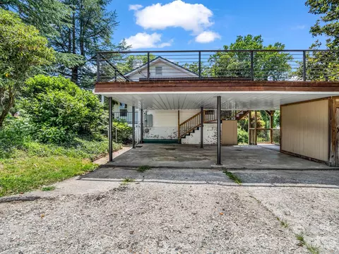 555 State St, Marion, NC 28752 photo 7