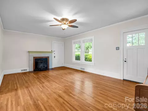 555 State St, Marion, NC 28752 photo 15