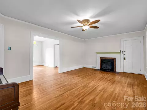 555 State St, Marion, NC 28752 photo 16