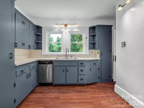 555 State St, Marion, NC 28752 photo 19