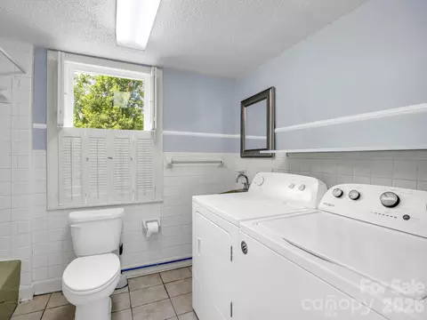 555 State St, Marion, NC 28752 photo 40