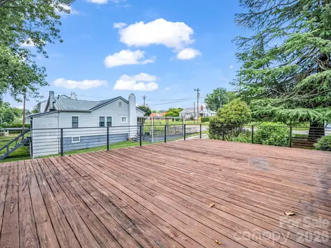555 State St, Marion, NC 28752 photo 43