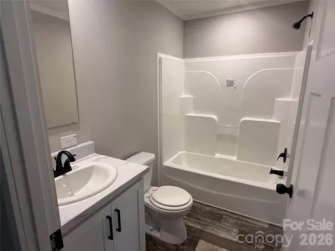 Bath - 4175 Maple Trl, Morganton, NC 28655 photo 2 of 2