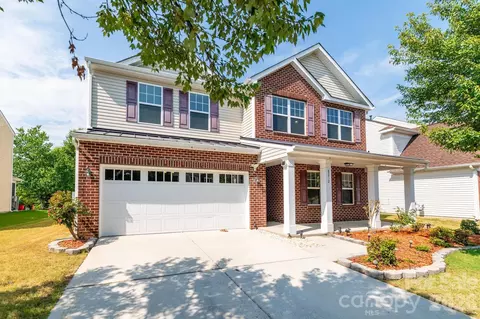 8212 Ruby Valley Rd, Charlotte, NC 28277