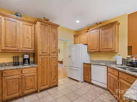 Kitchen - 57 Woodfin Rd, Sylva, NC 28779 photo 4 of 5