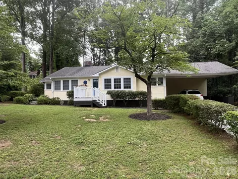 117 Whitney Ave, Tryon, NC 28782 photo 2