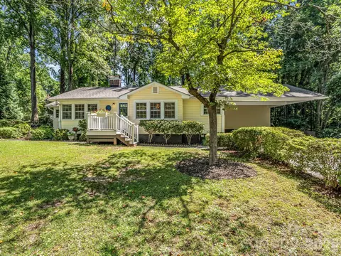 Exterior - 117 Whitney Ave, Tryon, NC 28782 photo 2 of 10