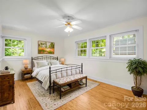 Bedroom - 117 Whitney Ave, Tryon, NC 28782 photo 3 of 4