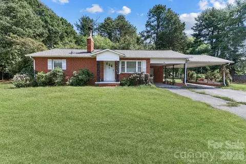 166 Wright Ln, Statesville, NC 28677