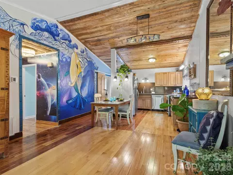 127 Riverview 8 8b Dr #8 & 8B, Asheville, NC 28806