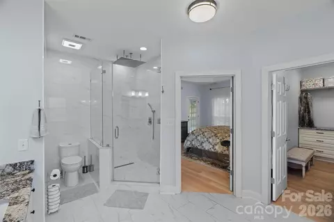 Bath - 3003 Rochester Ct, Monroe, NC 28110 photo 1 of 6