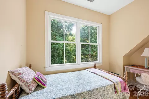 Bedroom - 519 South St, Davidson, NC 28036 photo 7 of 7