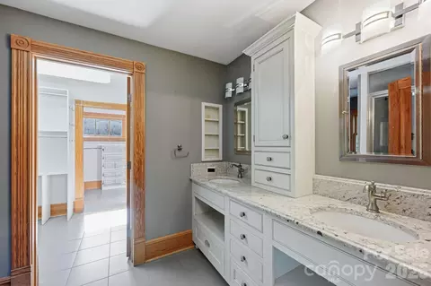 Bath - 519 South St, Davidson, NC 28036 photo 1 of 4