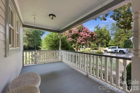 Exterior - 519 South St, Davidson, NC 28036 photo 4 of 7