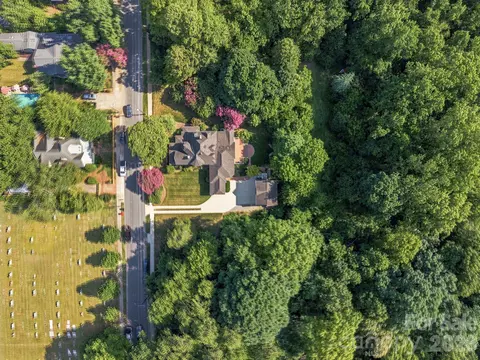View/Area - 519 South St, Davidson, NC 28036 photo 1 of 2