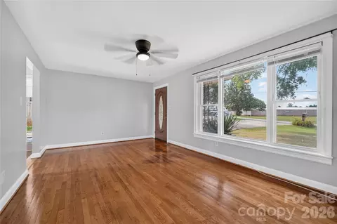 1717 Emmanuel Church Rd, Conover, NC 28613