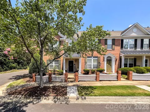 3901 Apt D Christine Ln, Waxhaw, NC 28173