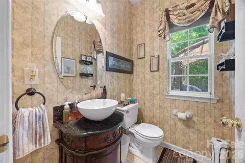 Bath - 659 E Cheval Dr, Fort Mill, SC 29708 photo 1 of 4