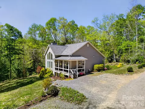 Exterior - 38 Pine Hill Rd, Fairview, NC 28730 photo 5 of 6