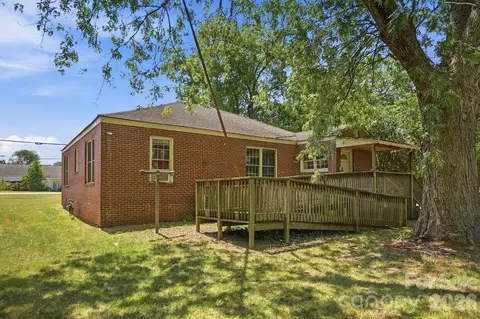 Exterior - 4980 S Main St, Salisbury, NC 28147 photo 1 of 3