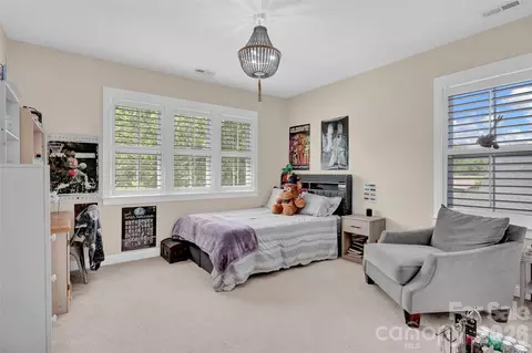 Bedroom - 4090 Library Nw Ln NW, Conover, NC 28613 photo 3 of 5