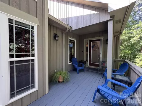 100 Hannah Dr, Mill Spring, NC 28756 photo 2