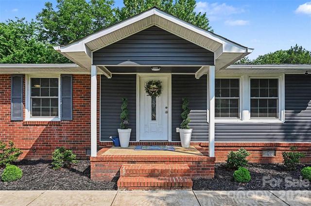 561 Primrose Nw Ln NW, Concord, NC 28027