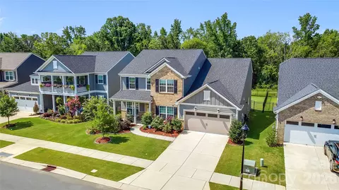 14314 Aikenwood Dr, Charlotte, NC 28278